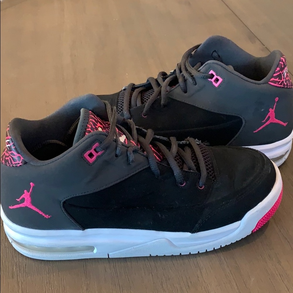 Girls Jordan Sneakers